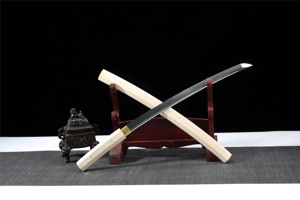 wooden wakizashi